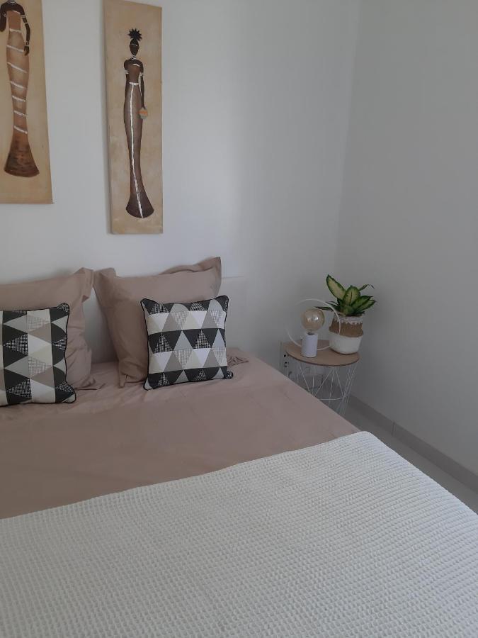 La Casita Serignanaise - Apt T2 - Clim - Jardin Bed & Breakfast Eksteriør bilde
