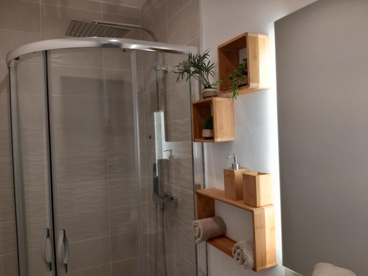 La Casita Serignanaise - Apt T2 - Clim - Jardin Bed & Breakfast Eksteriør bilde