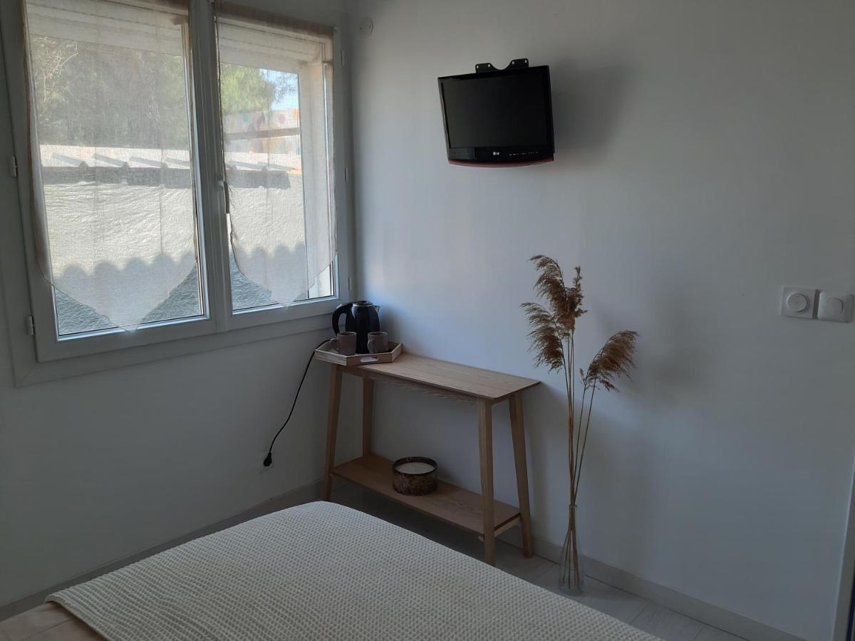 La Casita Serignanaise - Apt T2 - Clim - Jardin Bed & Breakfast Eksteriør bilde